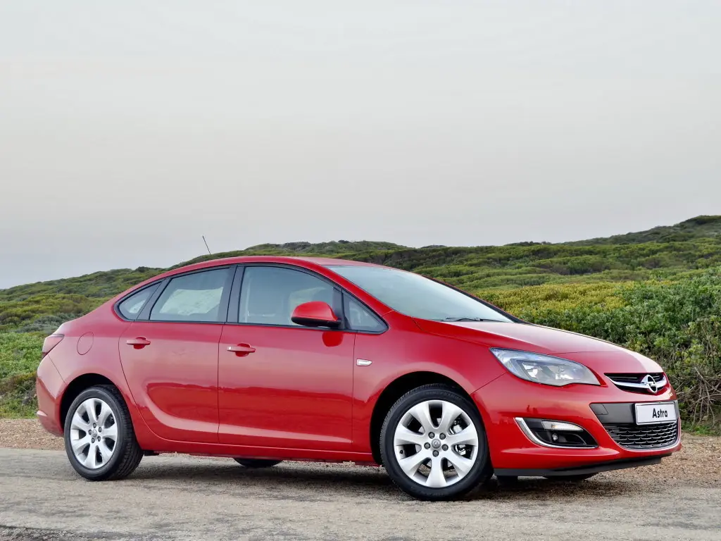 Opel Astra (P10) 4 поколение, рестайлинг, седан (09.2012 - 12.2015)